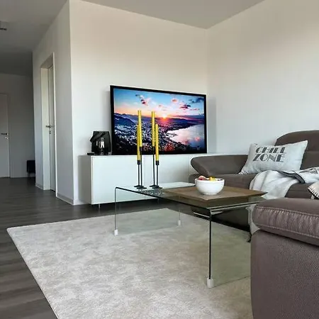 Sonnige Mit Schoener Aussicht In