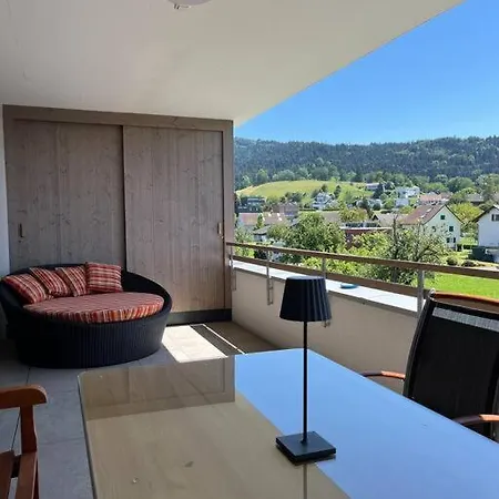 Apartament Sonnige Mit Schoener Aussicht In *