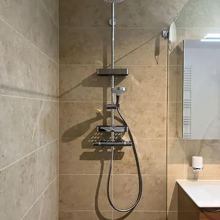 Sonnige Mit Schoener Aussicht In Apartament *